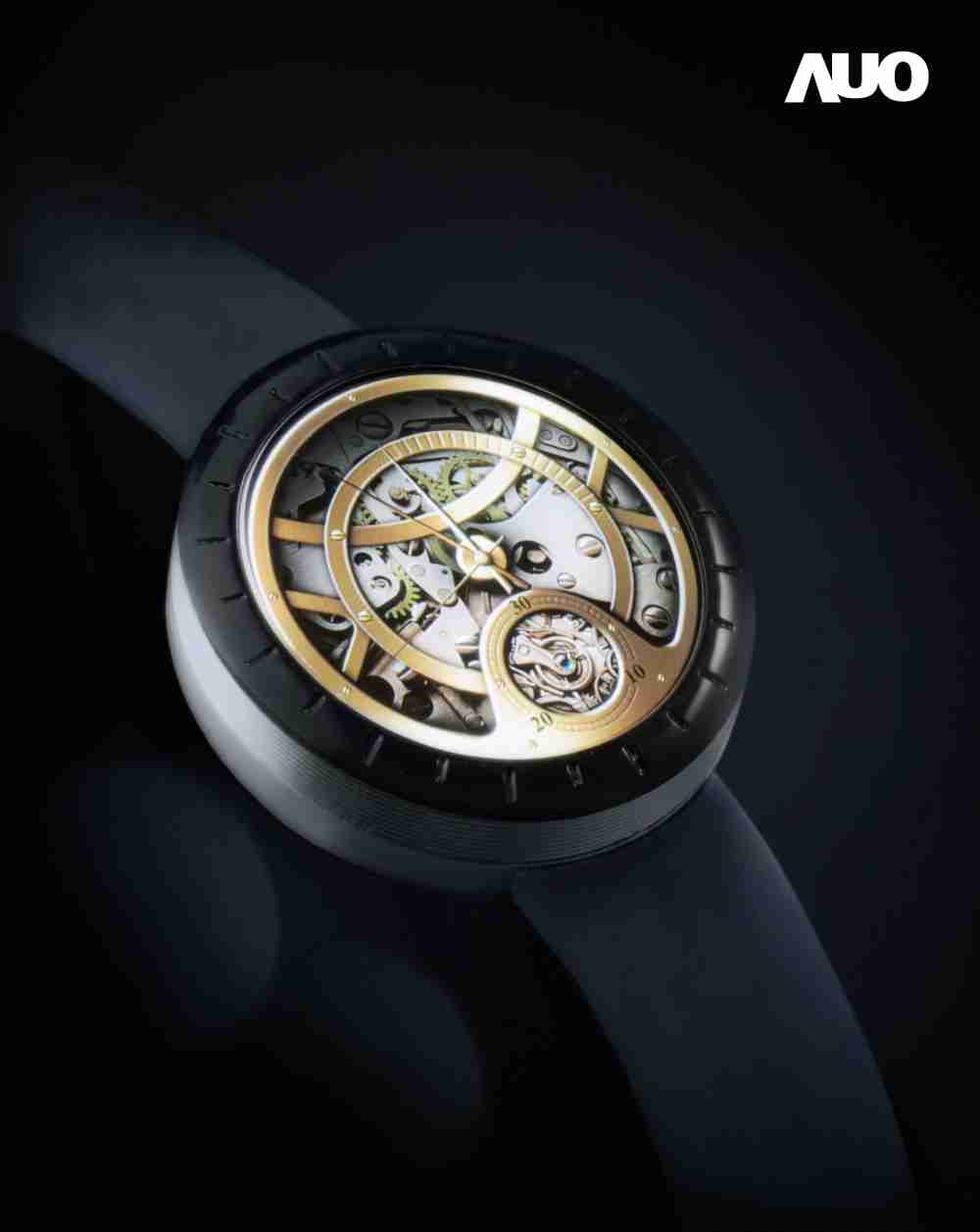 红龙扑克跨域整合Micro LED产业链，，领先布局完整智能显示生态圈，，推出1.39吋商品化的智慧手表，，，，正式迈向量产元年