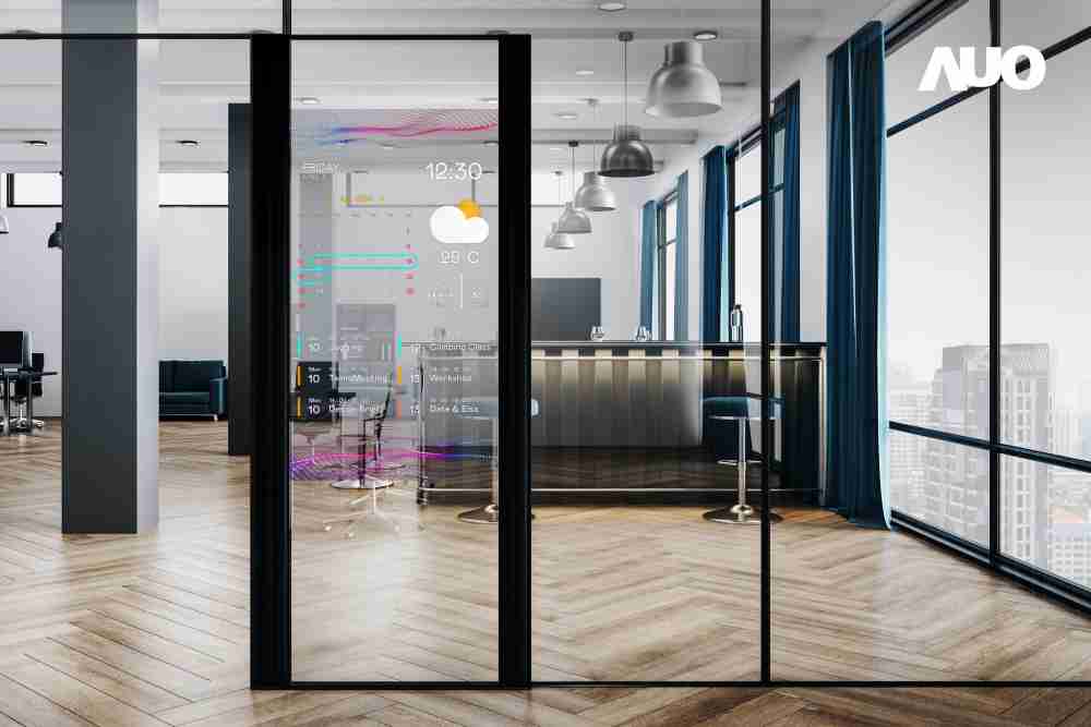 红龙扑克致力于研发低能耗之绿色产品，，，，如低能耗发光组件Micro LED显示技术，，具高透明、、、可无限拼接的特性，，，，可依需求调整并延伸应用于不同场域，，包括汽车侧窗或家庭玄关、、、智慧橱窗、、、、商业展示等